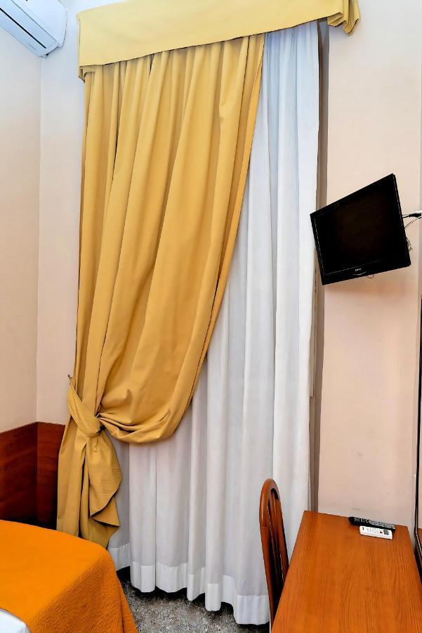 Hotel Cervia Roma Ngoại thất bức ảnh